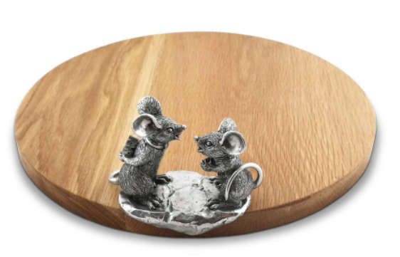 SHARING MICE CHEESE BOARD