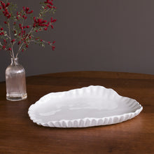 VIDA Bloom Pinched Large Oval Platter -White