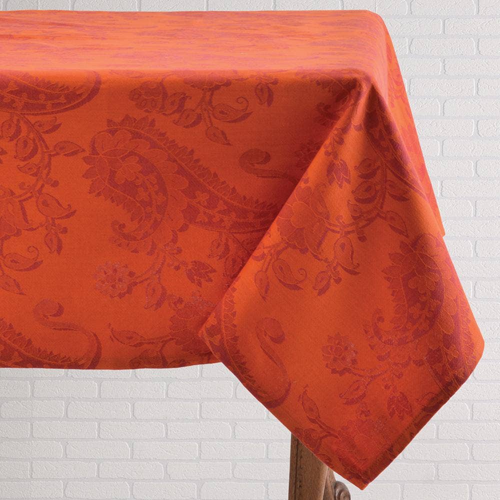 Jacquard Paisley Tablecloth