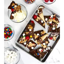 Jelly Roll Quarter Sheet Pan