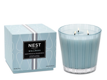 NEST Candle - Driftwood & Chamomile