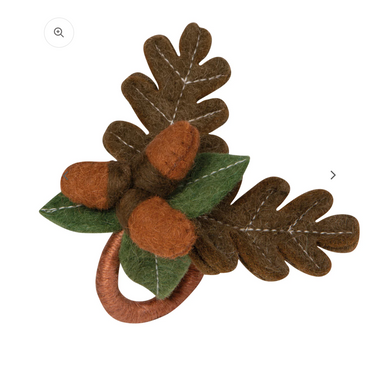 Oak and Acorn Felt Napkin Ring
