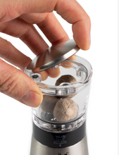 Daman Nutmeg Mill - 6in.