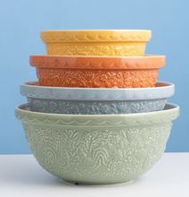 Home to Roost Mixing Bowl 8.25" -1.25 Qt