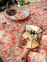Harvest Pinecone Table Linens