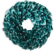 Magnolia Lacquered Wreath