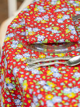 Melody Tablecloth Round 90"