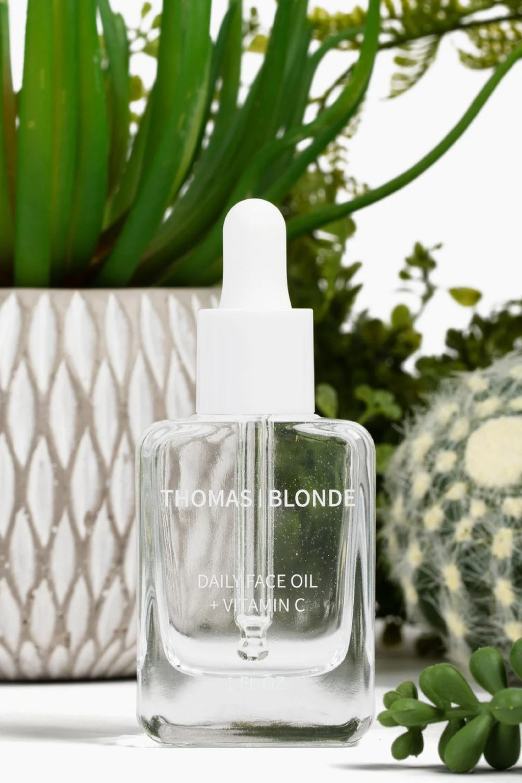 Face Oil & Vitamin C